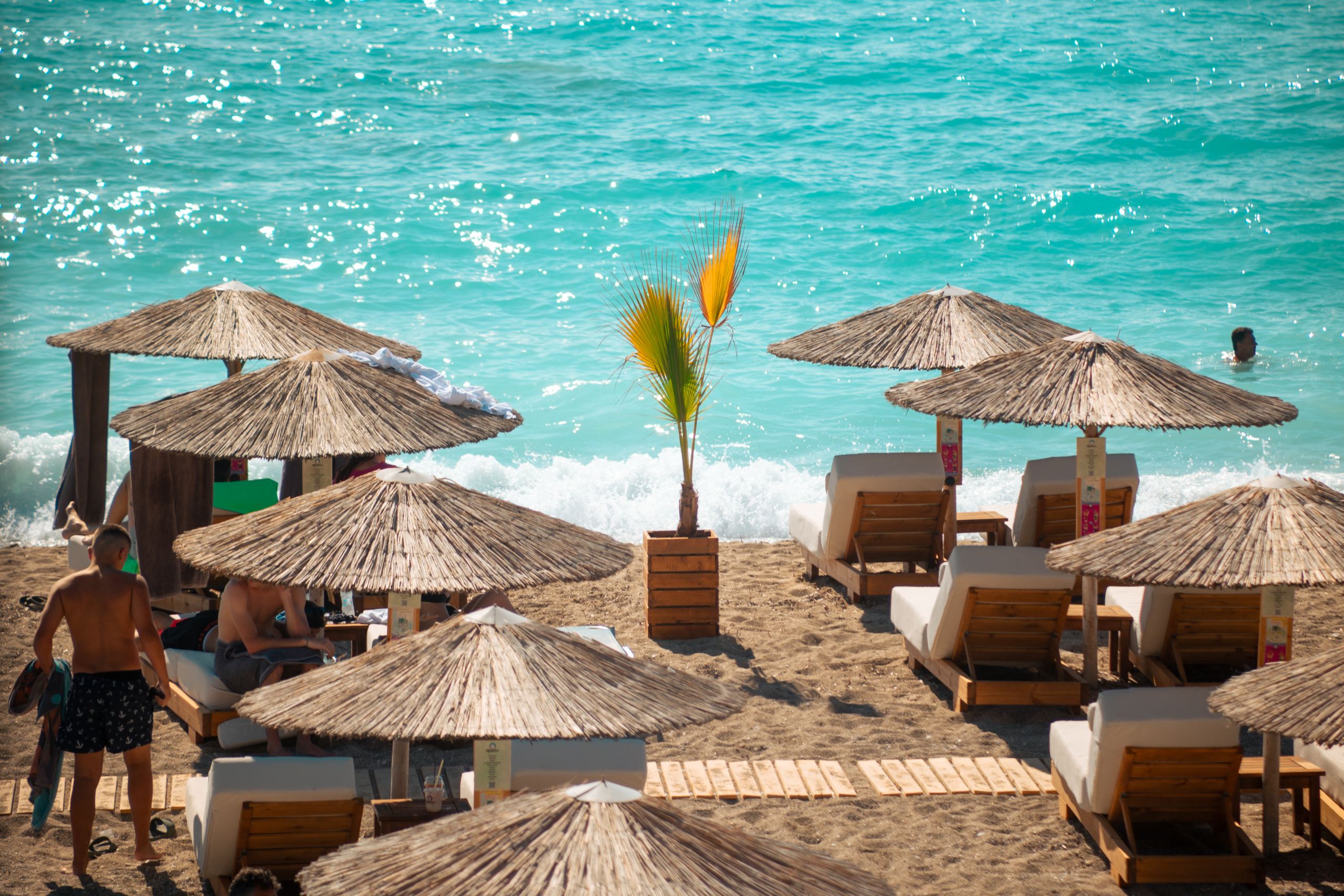 Front row sunbeds